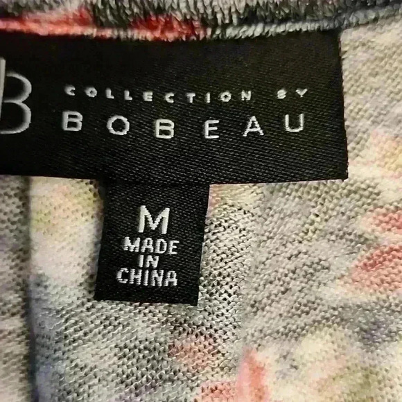 Womens Floral Flowy Top - Picture 7 of 8